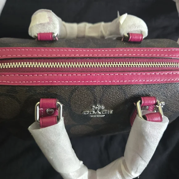 Coach Signature Brown and Pink Handbag - Picture 3 of 10